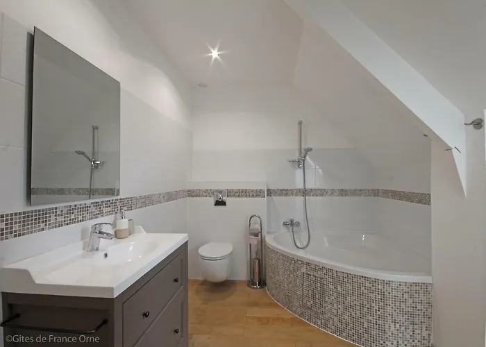 La Corbonniere Geneslay